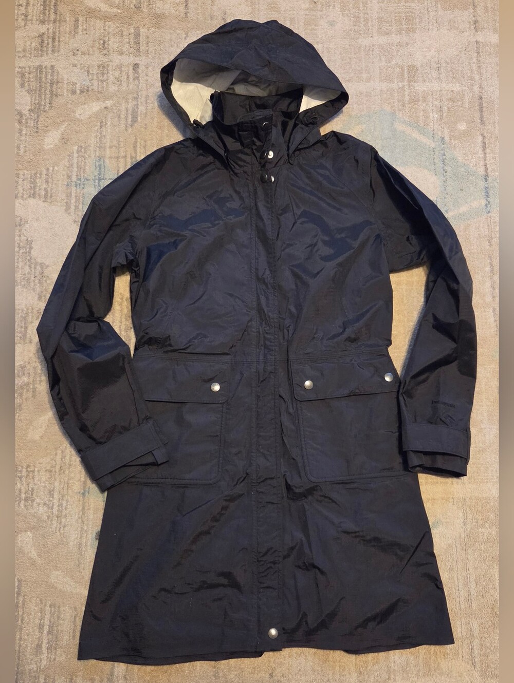 Patagonia All-Time Shell Jacket. Black. Size M. Like New.